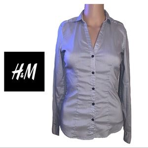 H&M Fitted Striped Light Gray Long Sleeve Size 2